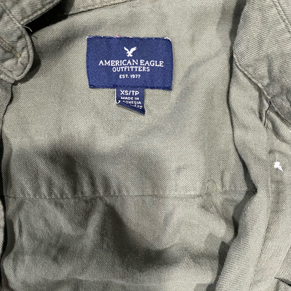 American Eagle || Button Down - image 2
